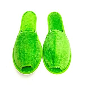 Vintage 1960s deadstock Kelly green terrycloth peep toe mule style slippers